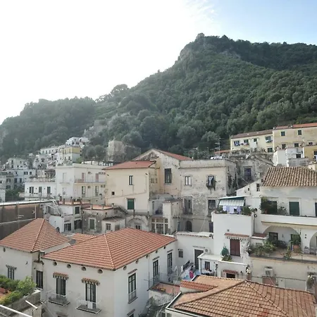 La Casa Di Alda Apartamento *